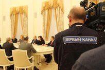 Rencontre entre Vladimir Poutine et Gérard Larcher au Kremlin / Встреча Владимира Путина и Жерара Ларше в Кремле.